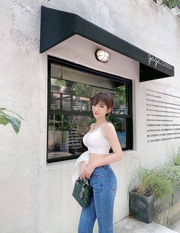 首尔援交女模特