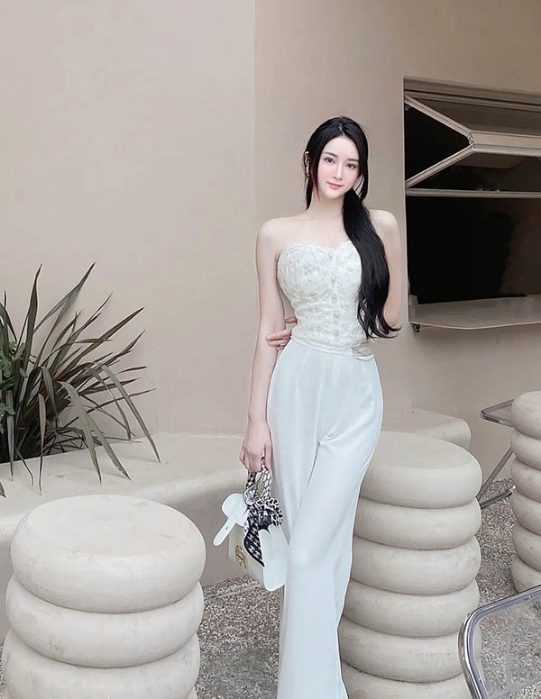 波士顿伴游大学生